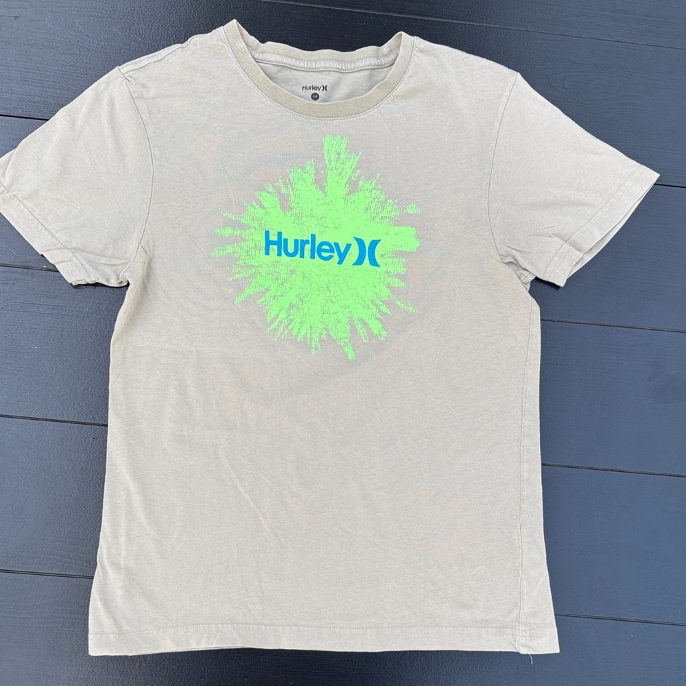 Hurley Men's Tan T-Shirt with Neon Green Logo